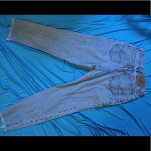 Levi mom jeans